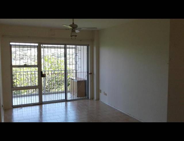 2 BEDROOM APARTMENT FOR SALE IN FREELAND PARK